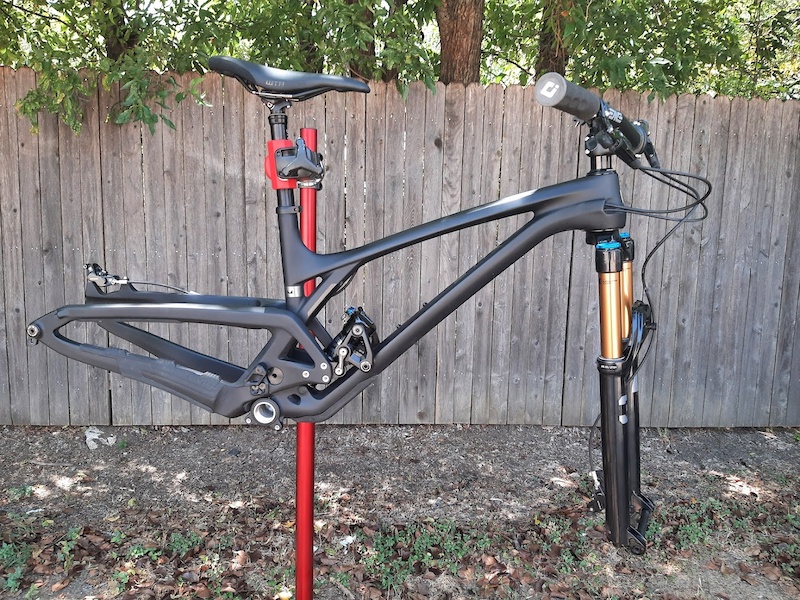 evil the following v3