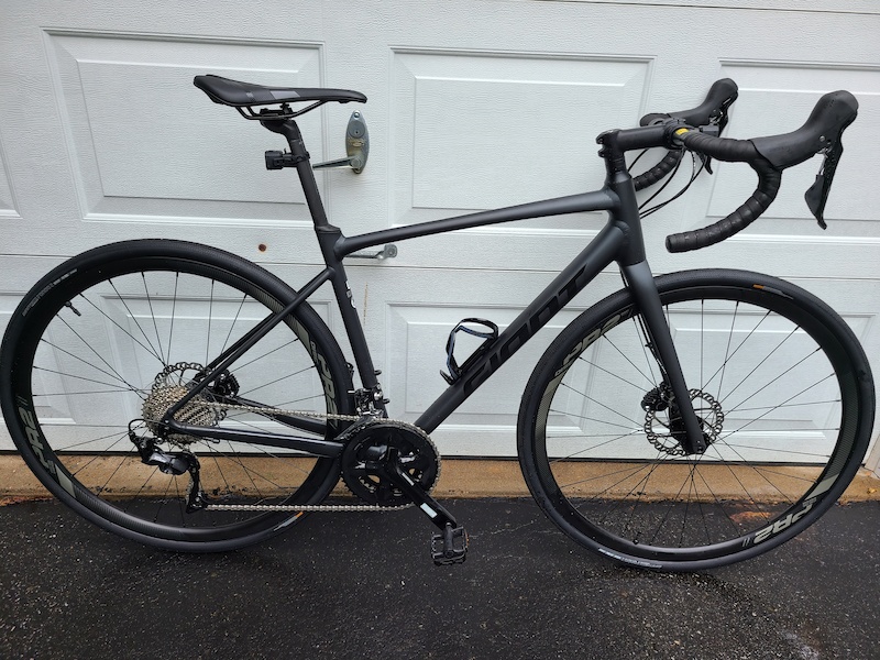 Giant contend ar 1 road sale bike 2020