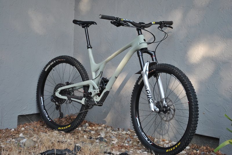 evil the following v3