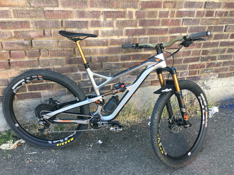 jeffsy 29 cf pro race