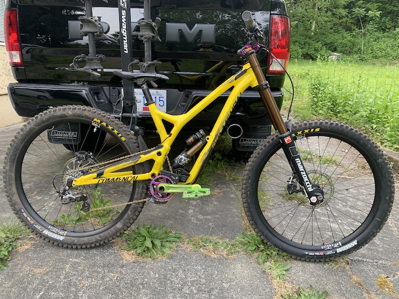 commencal supreme 4.2