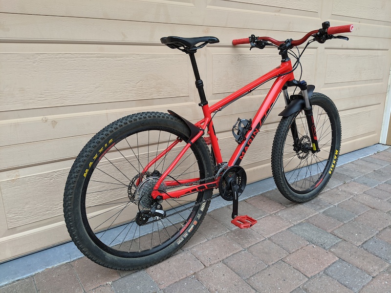 Marin rock spring 1 best sale 29 hardtail bike 2019