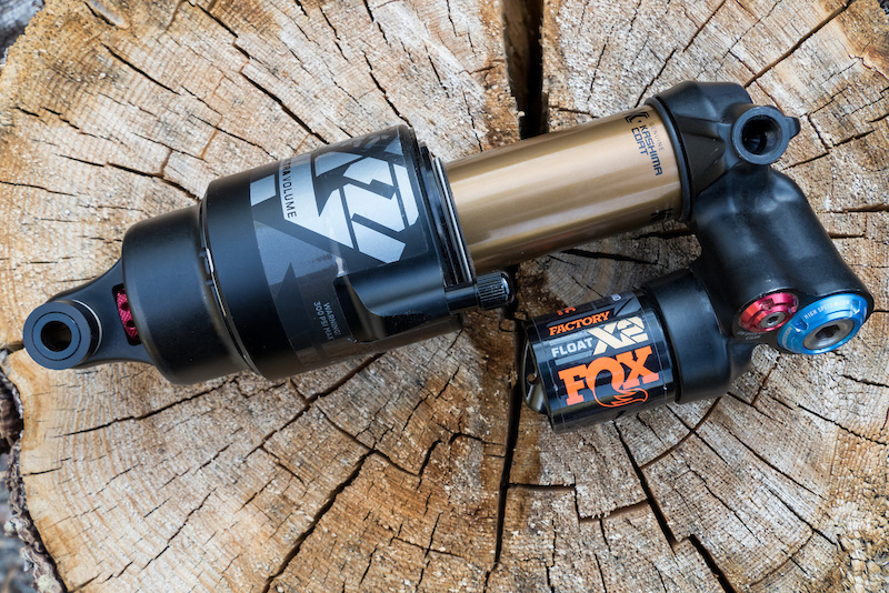 fox float x2 205 x 60 trunnion