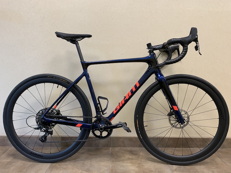 Giant tcx 2024 advanced 2020