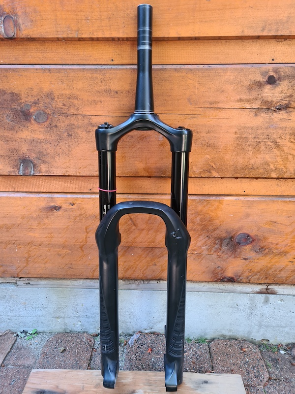 2018 Rockshox lyrik RCT3 170MM For Sale