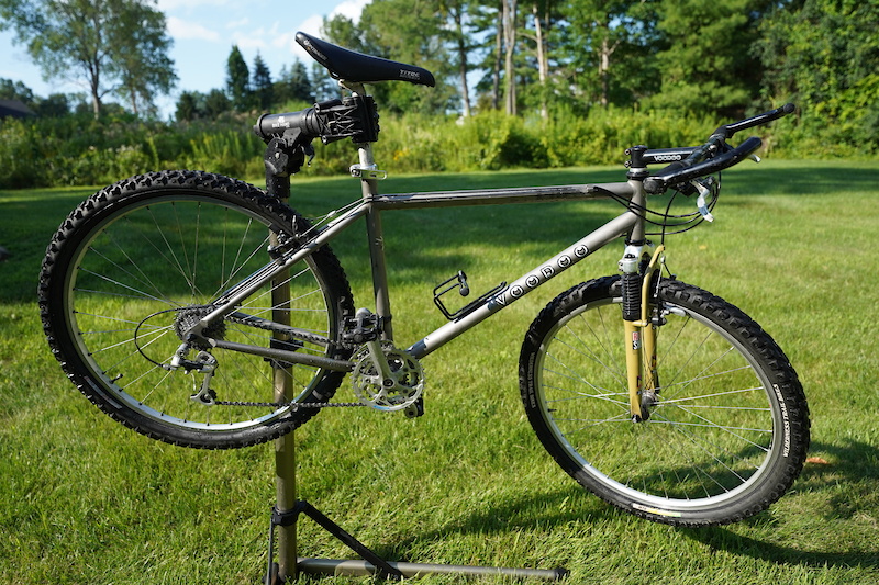 Voodoo downhill bike Clearance