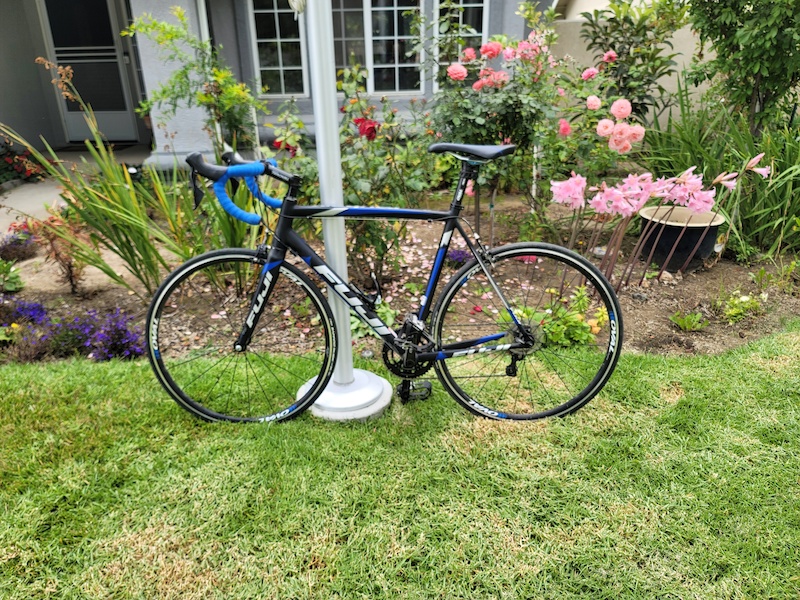 2012 Fuji Roubaix 1.0 LE For Sale