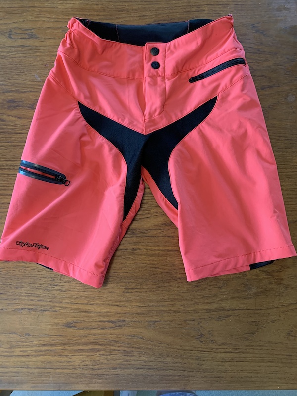 2018 Troy Lee woman's coral mountain bike shorts For Sale