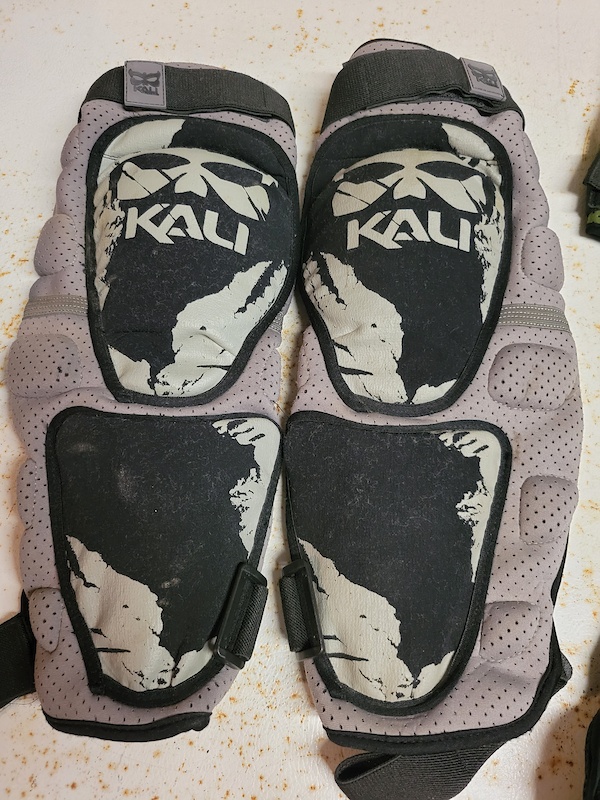 2015 Kali Knee pads For Sale