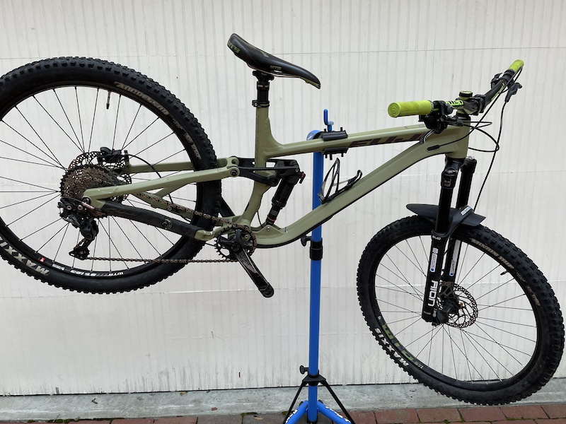 fuji auric 2020