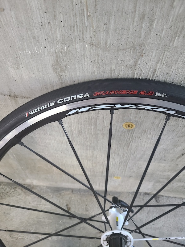 2014 Mavic Ksyrium sls wheel set For Sale