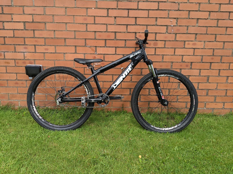 identiti dr jekyll frame