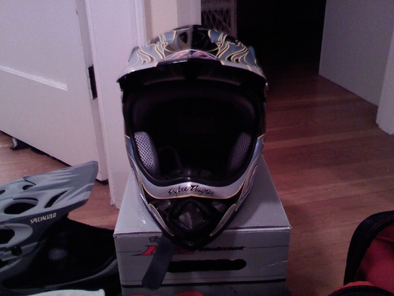 Front view of TroyLeeDesigns D2 Carbon Flames Helmet.