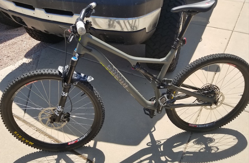 2020 specialized stumpjumper alloy