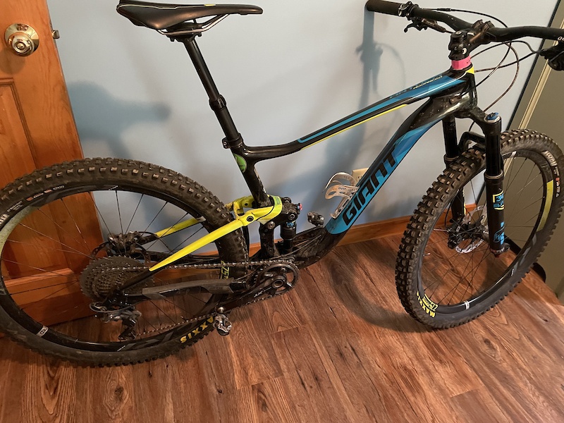 2017 Giant Anthem Advanced 27.5 Full Carbon For Sale
