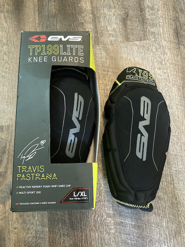 2021 EVS TP199 LITE KNEE GUARDS For Sale