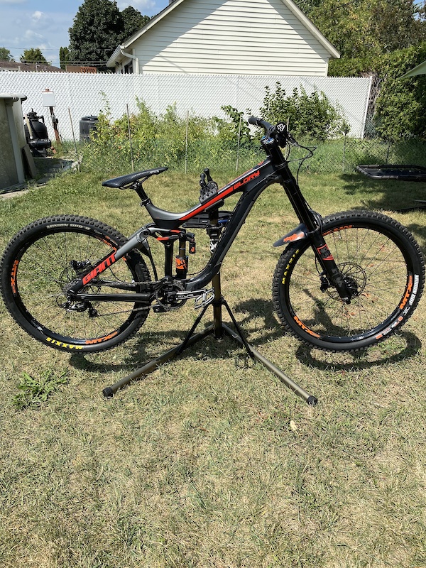 giant glory advanced 1 2017