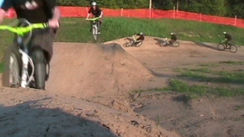 Hitting up the flow track. Sequence. (Taken from video)