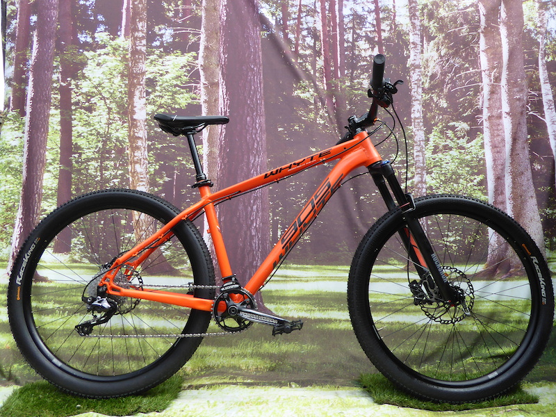 whyte 905 orange