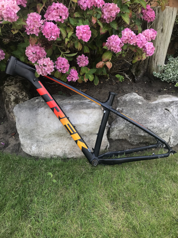 trek roscoe 7 frame