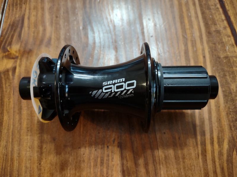 2021 NEW SRAM 900 Rear 32h 12/148 6 bolt HG driver For Sale