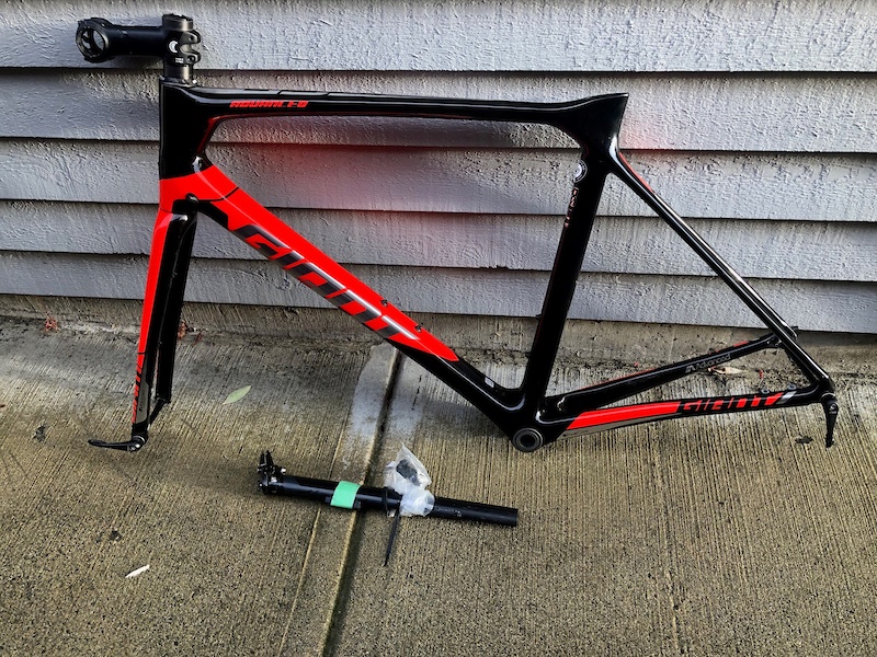 2018 Giant TCR Advanced Pro 0 Disc Frameset Size M L 56 For Sale