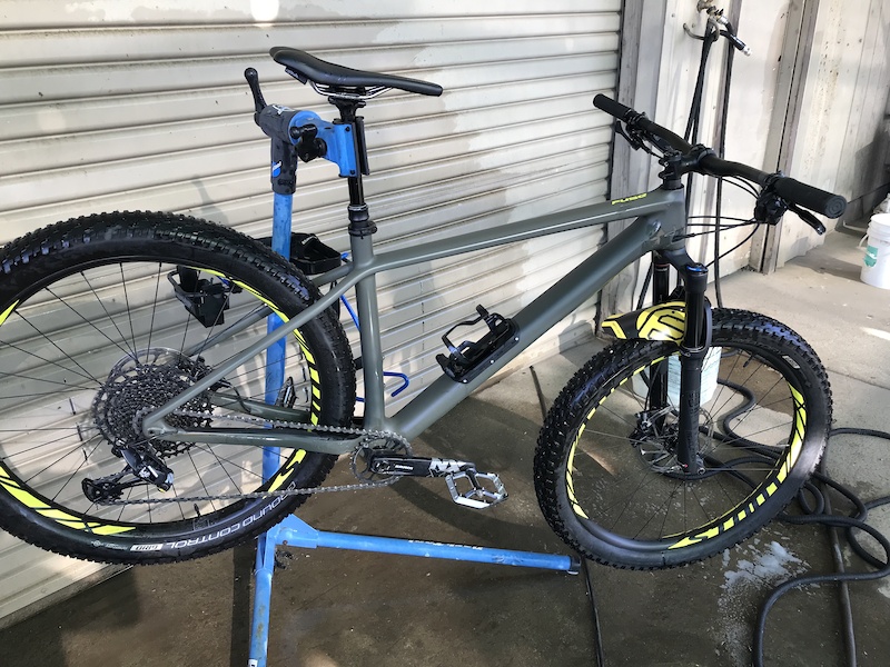 2020 Specialized Carbon Fuse Army Green Baby For Sale