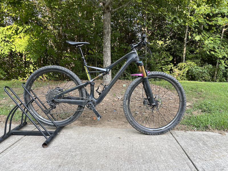 gym quality exercise bike