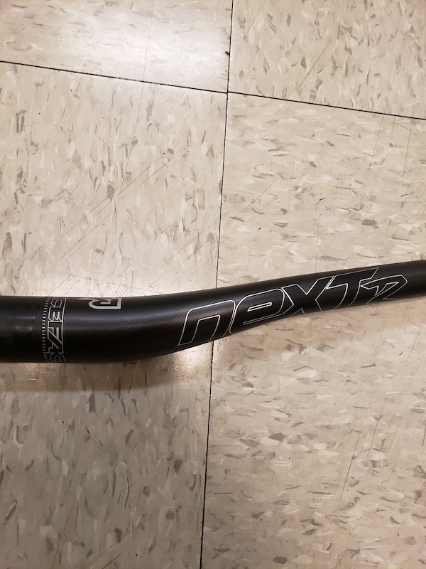 race face carbon handlebar