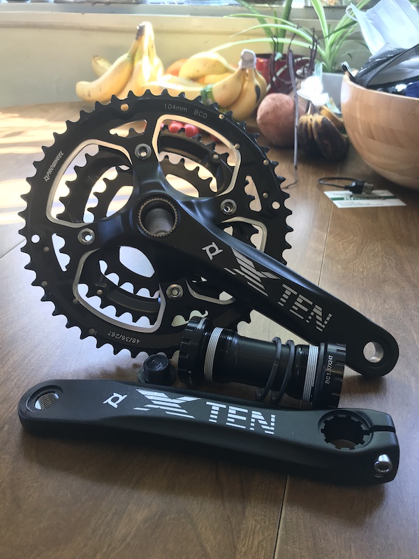 Brand New Hollowtech Style Crankset For Sale