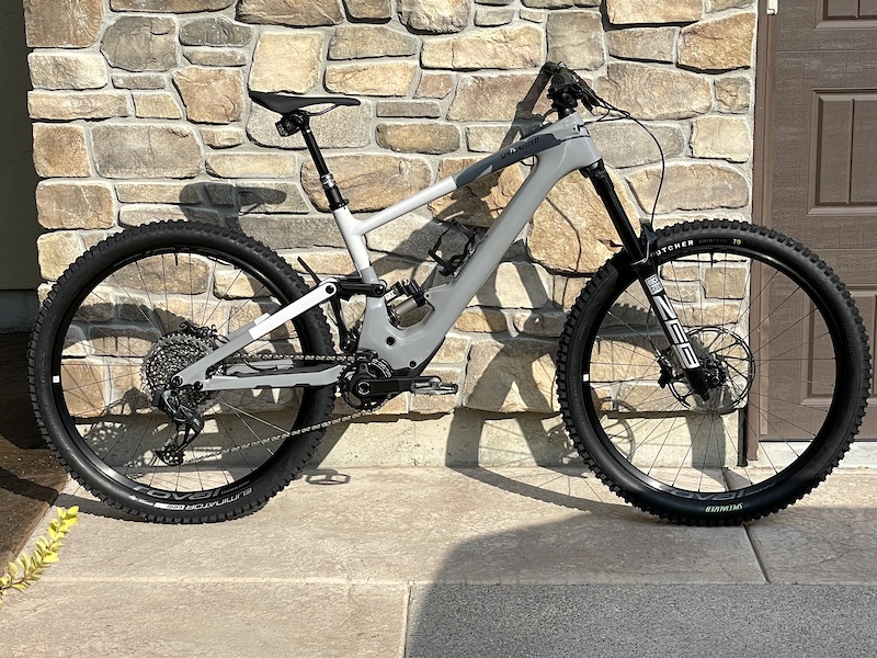2022 Specialized Kenevo SL Expert S4 