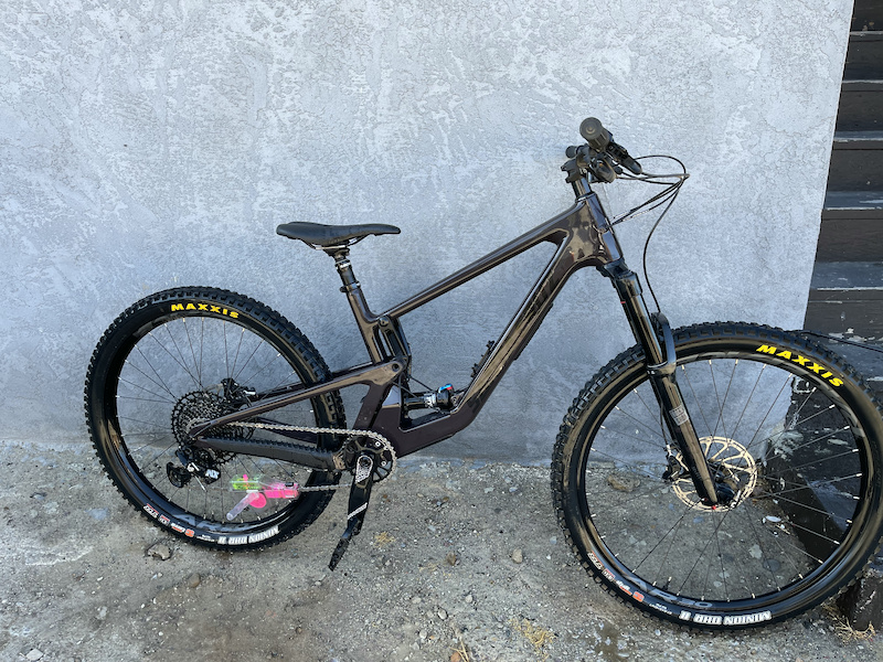 2022 Santa Cruz 5010 size Medium For Sale