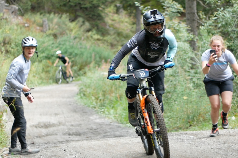 women's enduro motorcycle