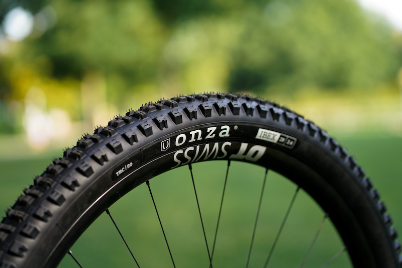 onza ibex mtb folding tyre