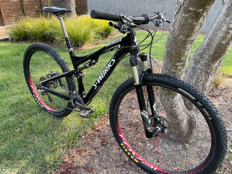 2011 Specialized SWORKS Epic Carbon 29 