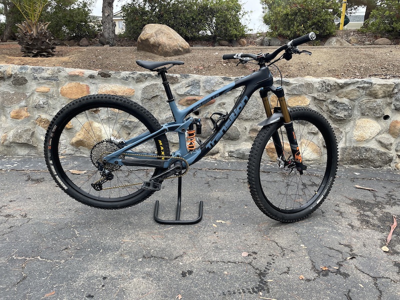 2018 transition smuggler carbon