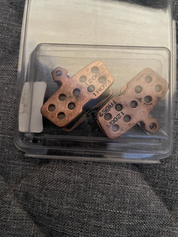 sram code sintered brake pads