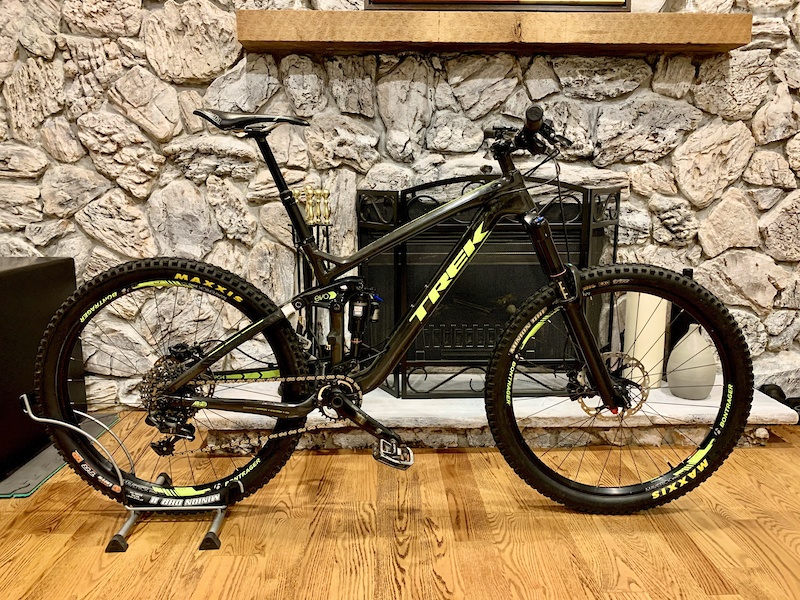 2015 Trek Slash 9.8 Carbon 27.5 Medium 