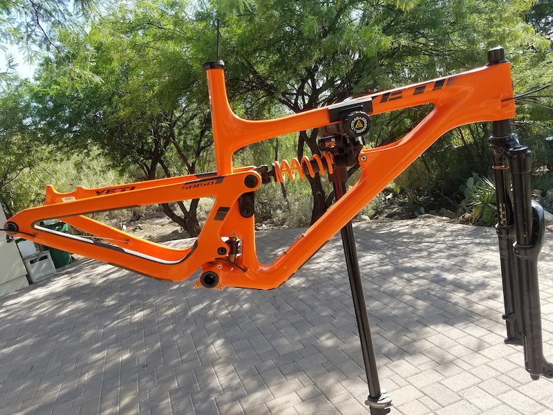 yeti frameset