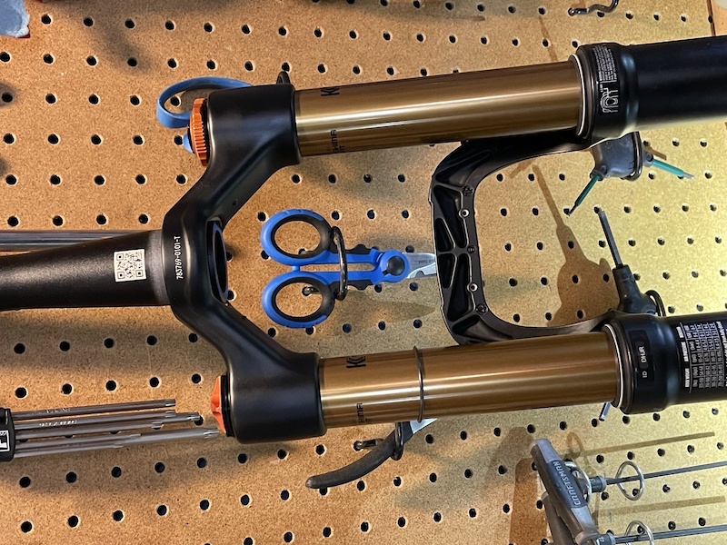 2019 Fox 36 Factory / Grip 2 uncut steerer / orange dials! For Sale