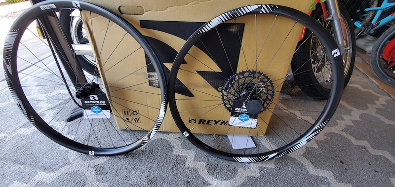 reynolds tr 309 carbon