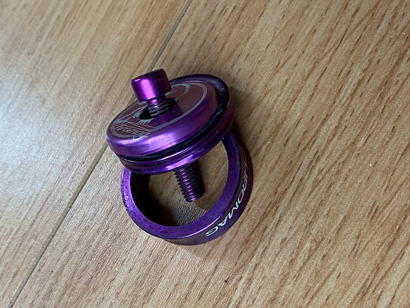 2021 Chromag top cap and spacer kit For Sale