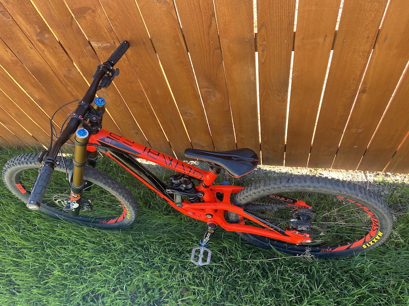 Scott Gambler 710 DH 27.5inchフレーム2019年 2019 Scott Gambler 710 - Specs, Reviews, Images - Mountain