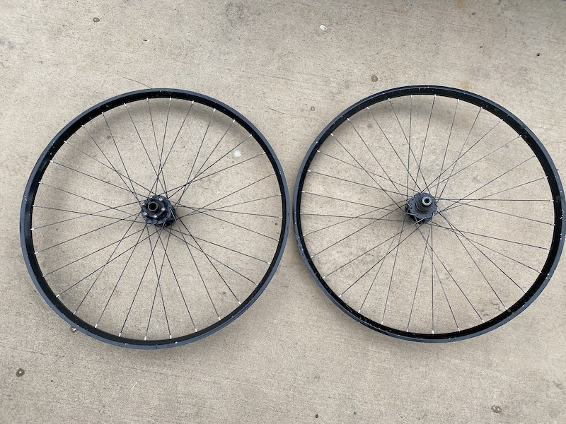 2018 DT Swiss 350/Stan's Flow EX 27.5 wheelset For Sale