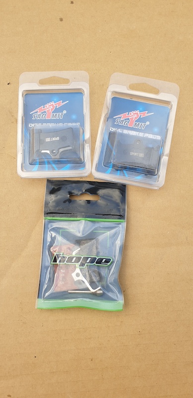 hope tech 3 v4 pads