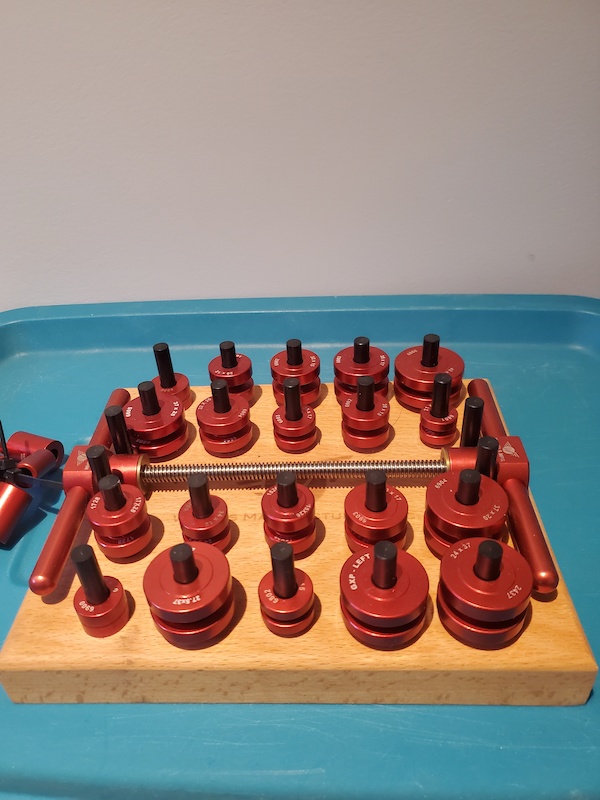 Wheels Manufacturing Large Sealed Bearing Press For Sale