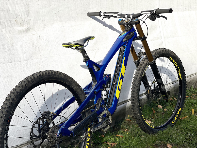 2019 GT FURY TEAM 29 LARGE *PRICE DROP 