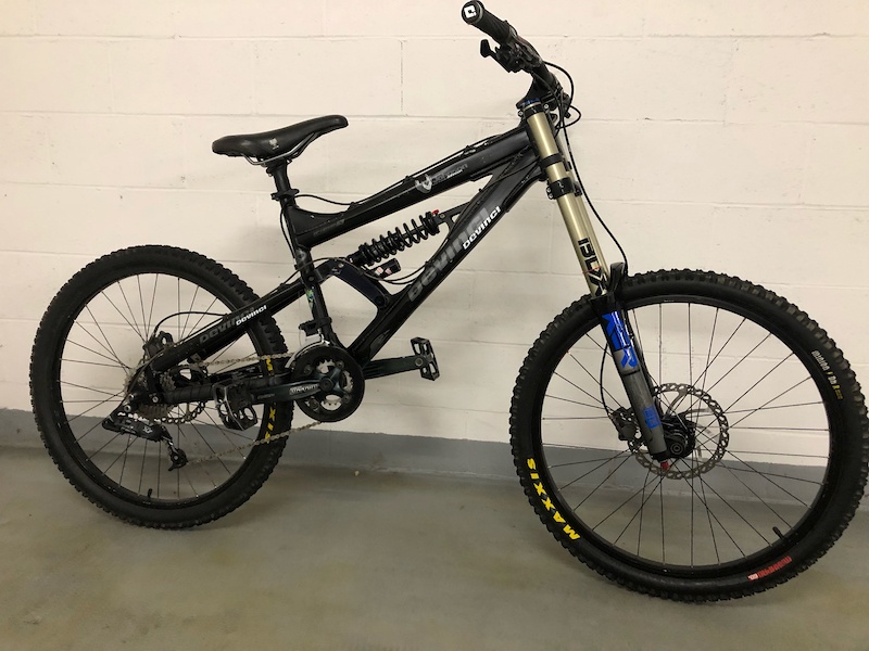 2005 Devinci Johnson DH bike For Sale