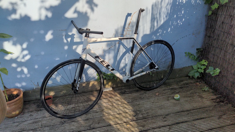 felt fr40 road bike
