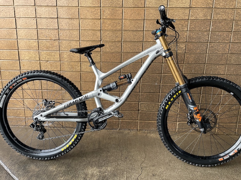 commencal furious 2019